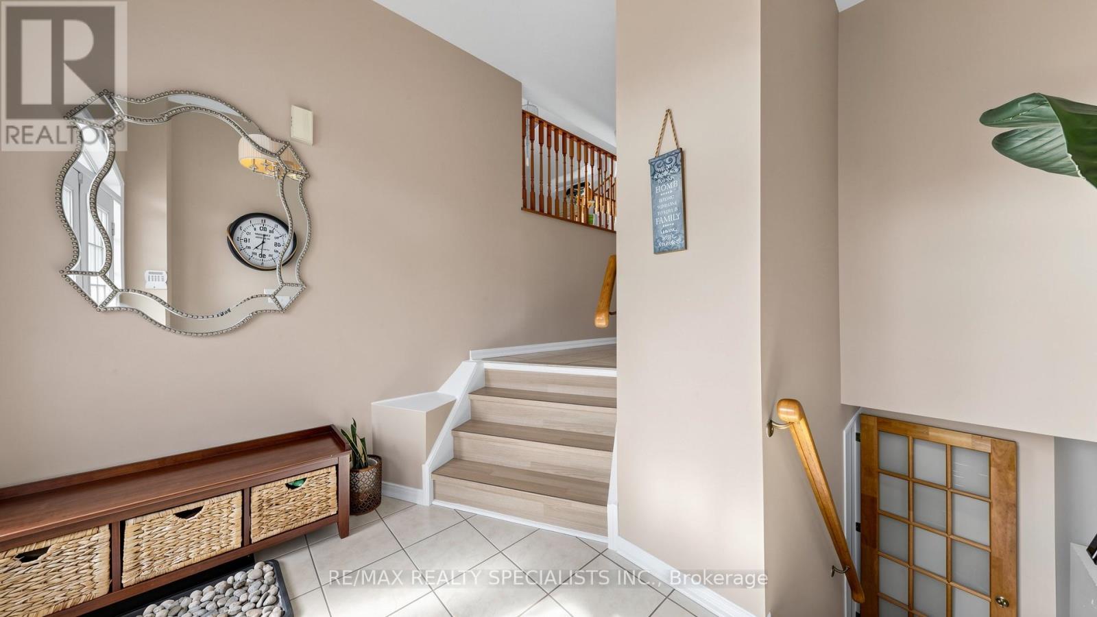 193 QUEEN MARY DRIVE - Image 6