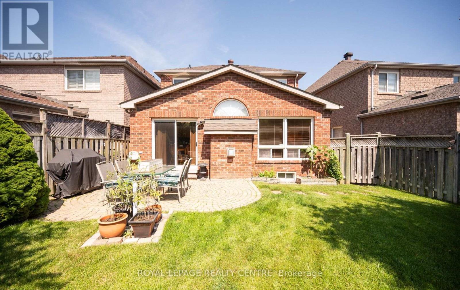 3092 OWLS FOOT DRIVE - 30