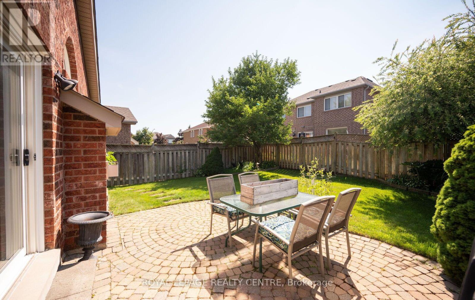 3092 OWLS FOOT DRIVE - 32