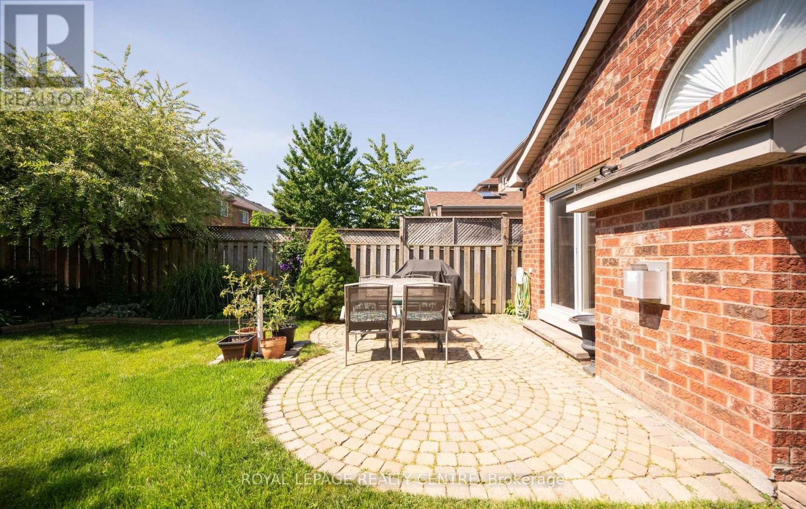 3092 OWLS FOOT DRIVE - 33