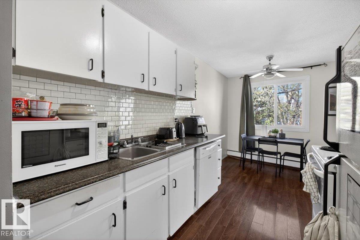 #301 10335 117 ST NW - Image 18