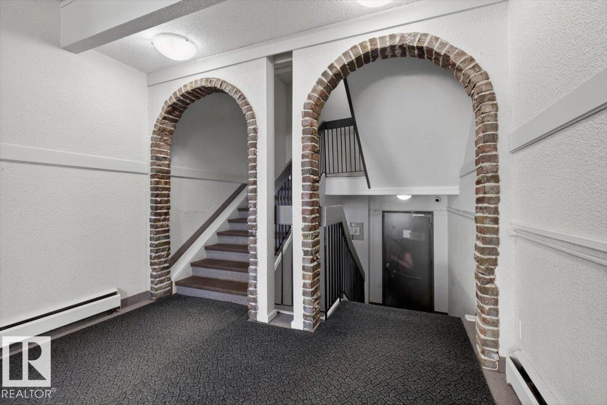 #301 10335 117 ST NW - Image 4