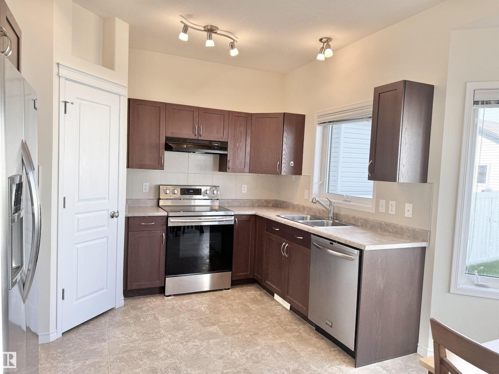 7622 SCHMID CR NW - Image 24