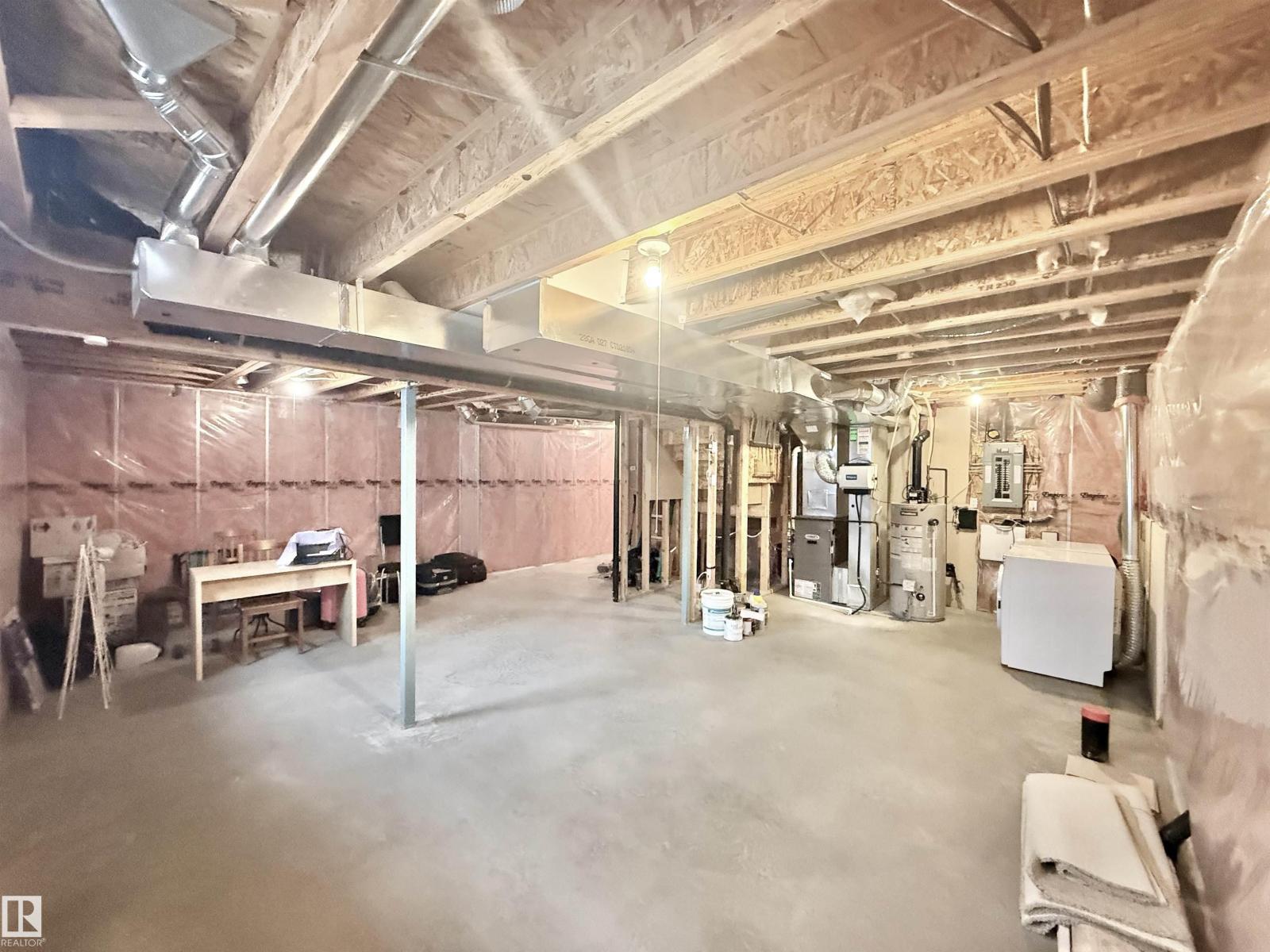 7622 SCHMID CR NW - Image 44