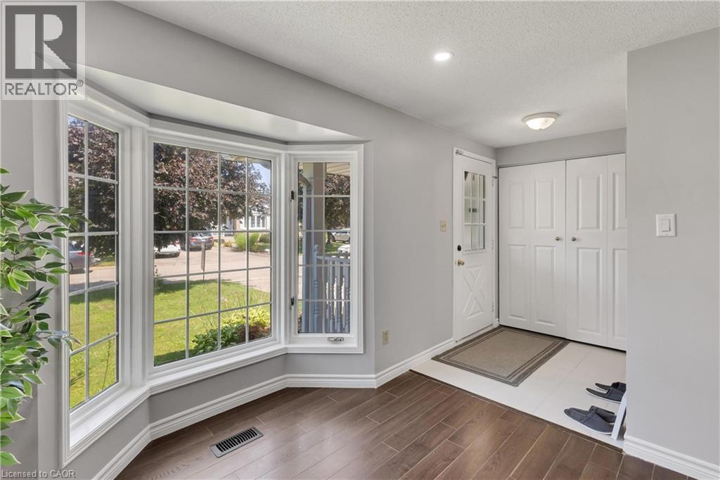 111 OPRINGTON Court - Image 5