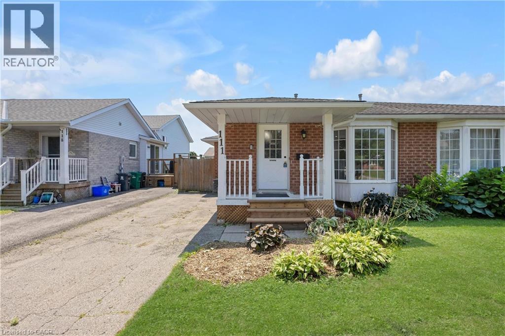 111 OPRINGTON Court - Image 4