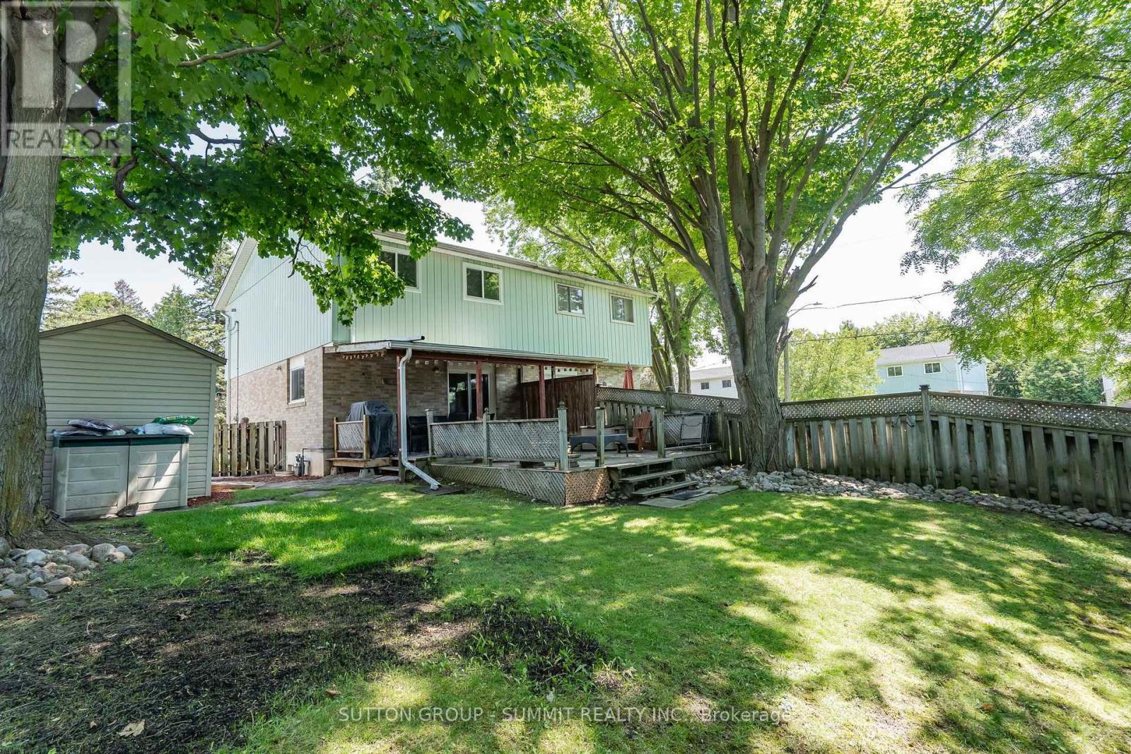 306 OAKWOOD COURT - 40