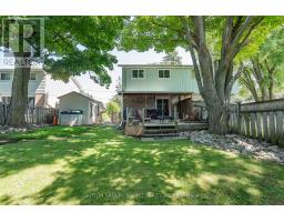 306 Oakwood Court, Newmarket, ON L3Y3C8 Photo 39