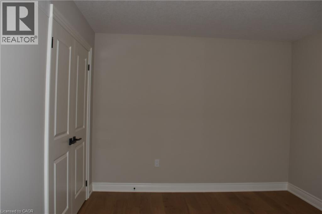 8 DUNLOP Road - 45