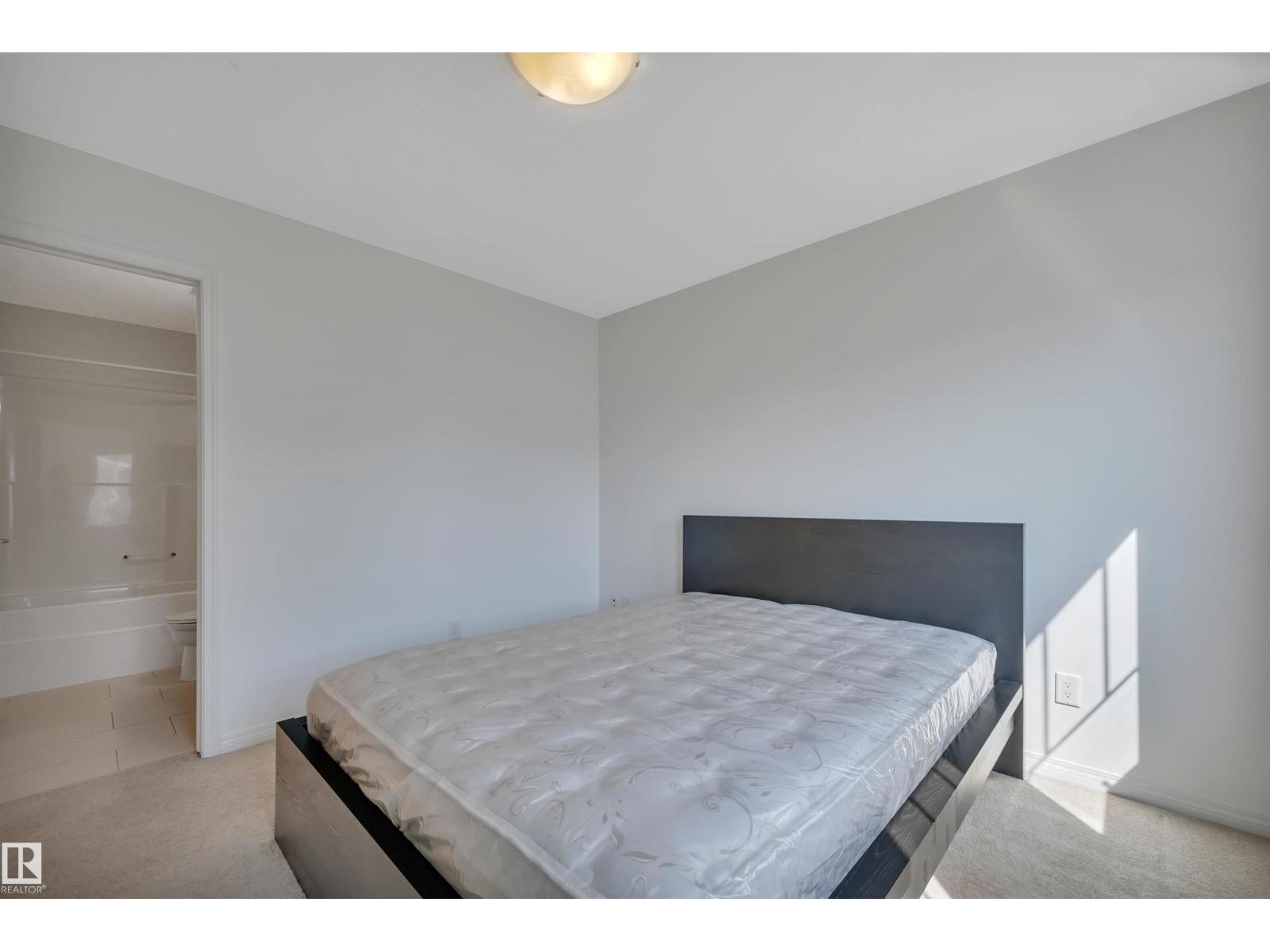 1633 Towne Centre BV NW - 31