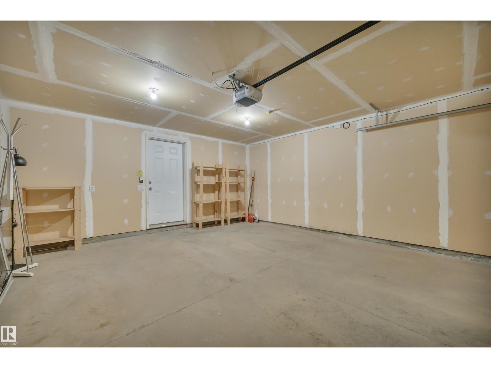 1633 Towne Centre BV NW - Image 39