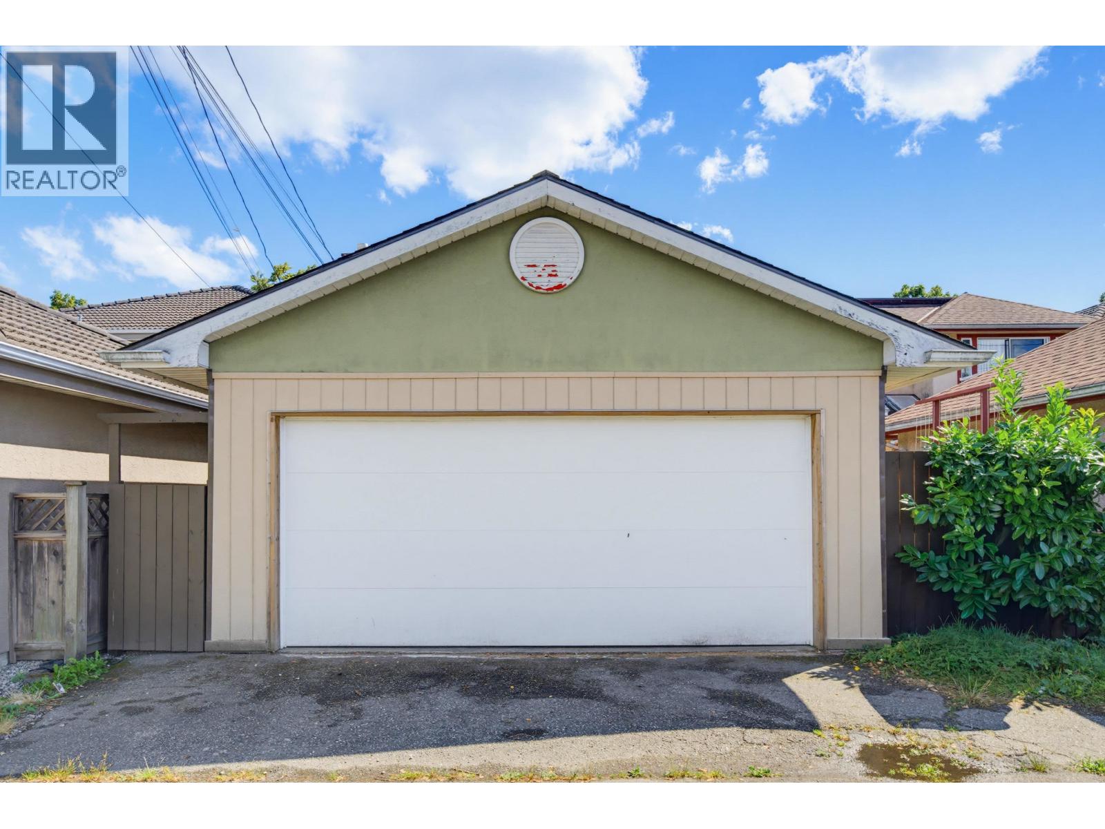 3 Bed, 3 Bath House for Sale in Vancouver – 2143 UPLAND DRIVE, Vancouver – MLS# R3152220 - Image 78