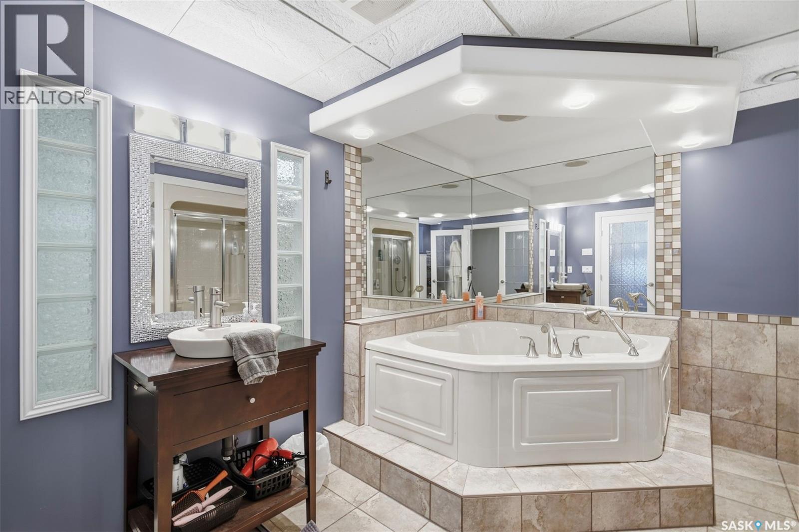 238 Beechmont CRESCENT - 28