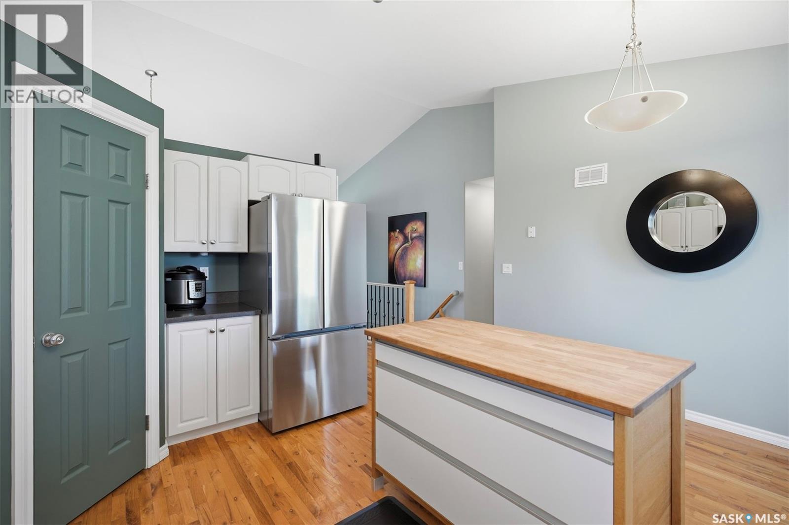 238 Beechmont CRESCENT - 4