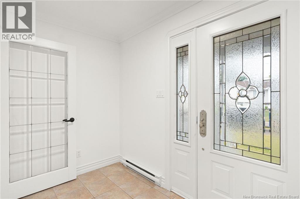 48 Barrington - Image 11