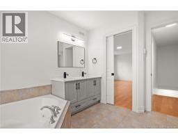 48 Barrington, Moncton, NB E1G4V4 Photo 25