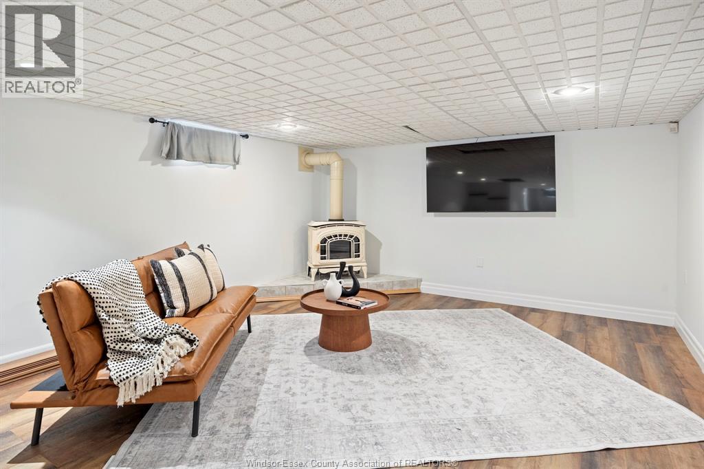 850 GREENDALE DRIVE - 26