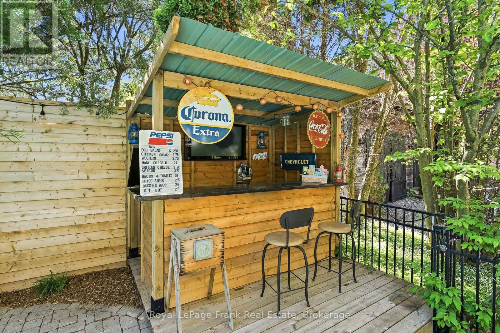 182 RIVER STREET - Image 43