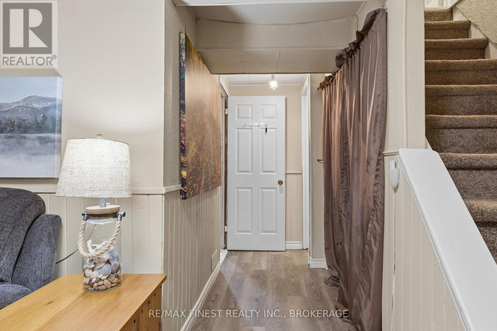 780 CEDARWOOD DRIVE - 27