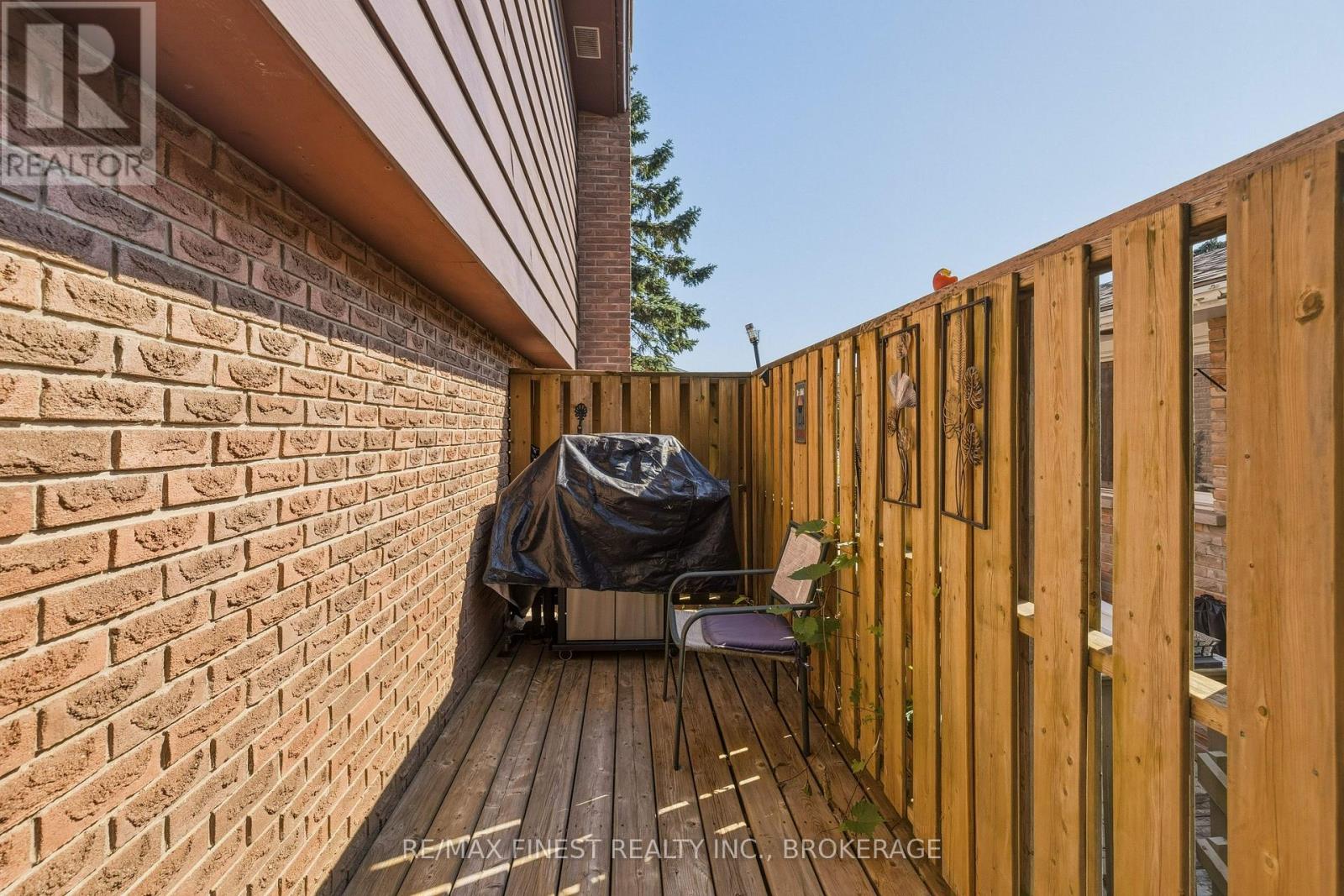 780 CEDARWOOD DRIVE - 41