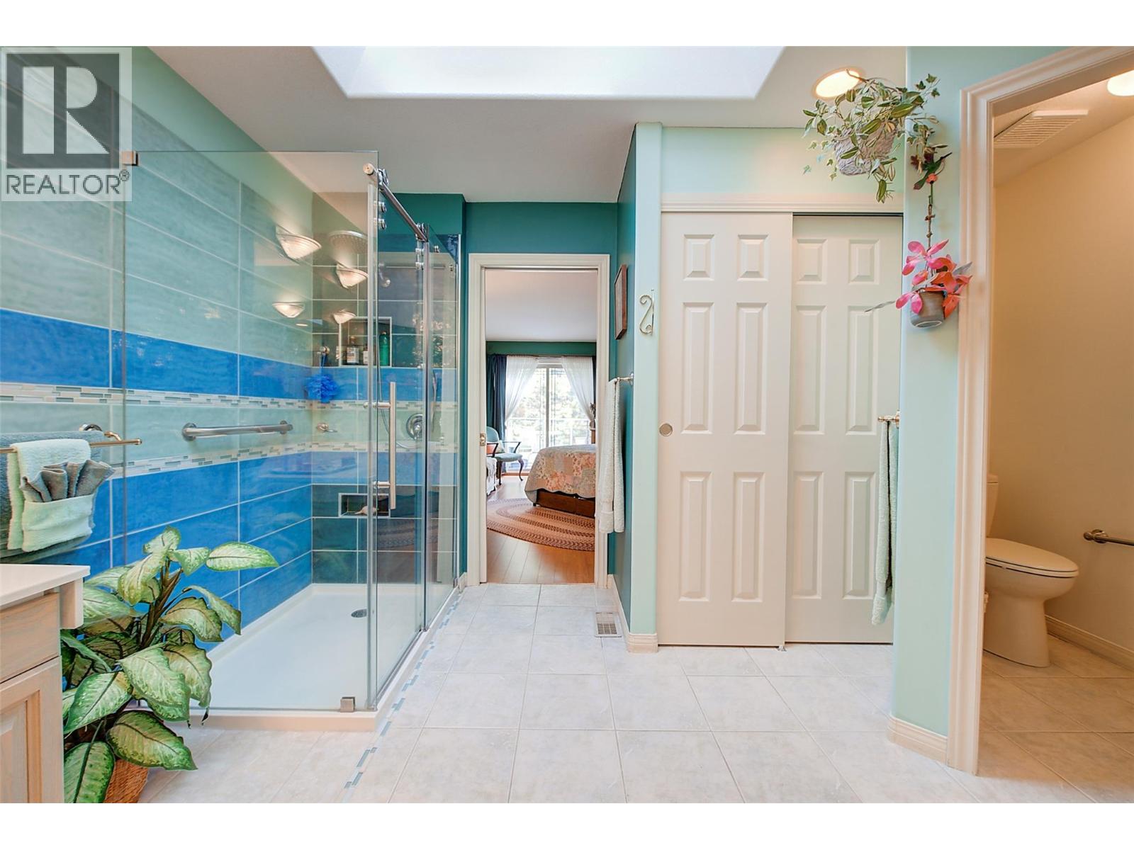 126 4074 Gellatly Road, West Kelowna