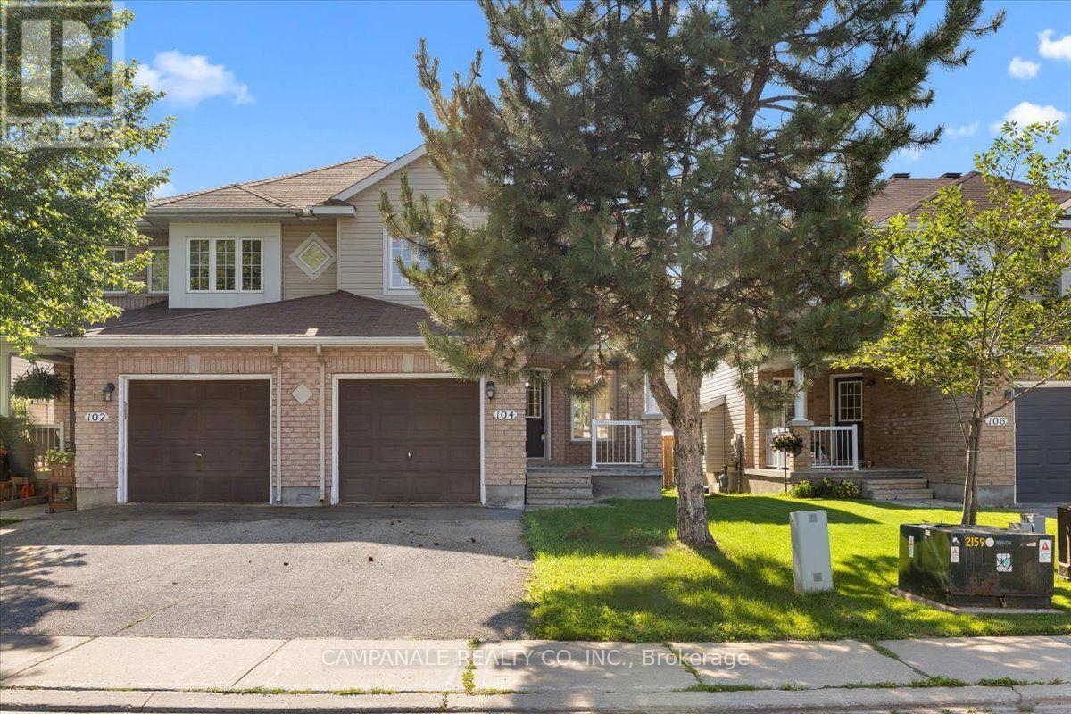 104 WOLFF CRESCENT