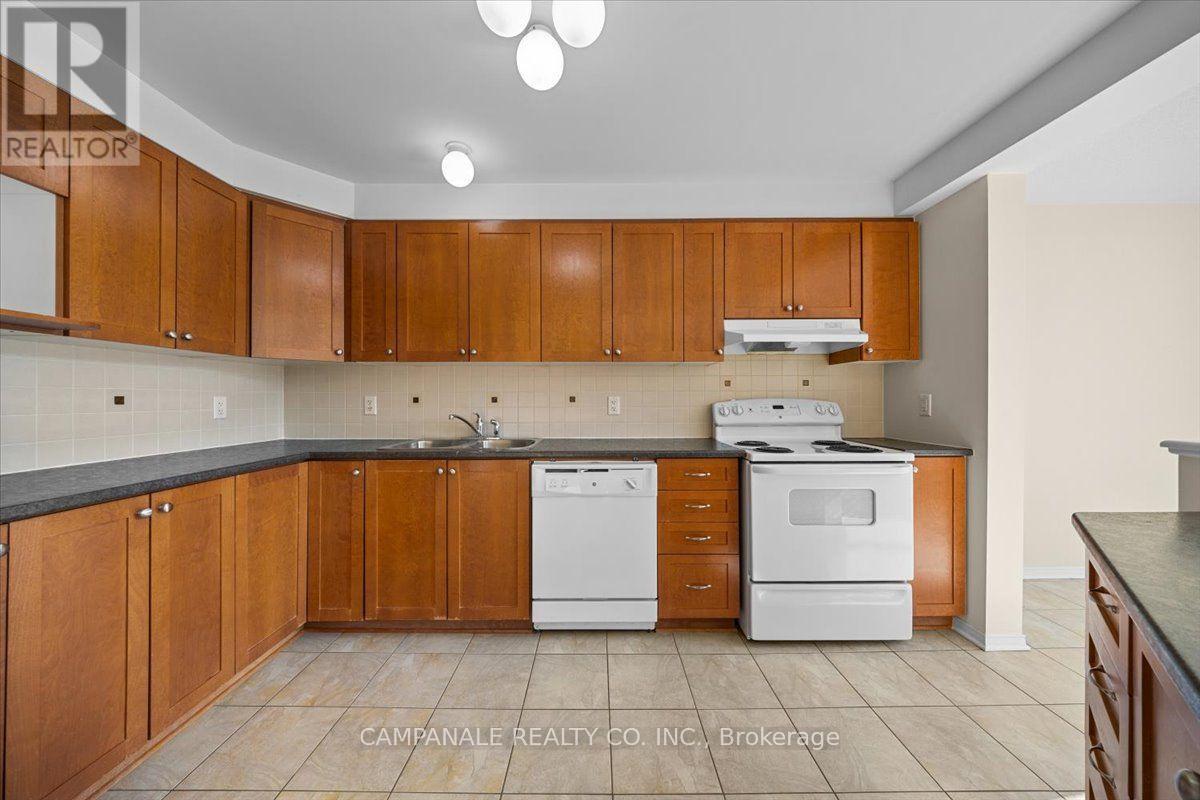 3 Bed, 3 Bath House for Sale in Arnprior – 104 WOLFF CRESCENT, Arnprior – MLS# X13639110 - Image 11