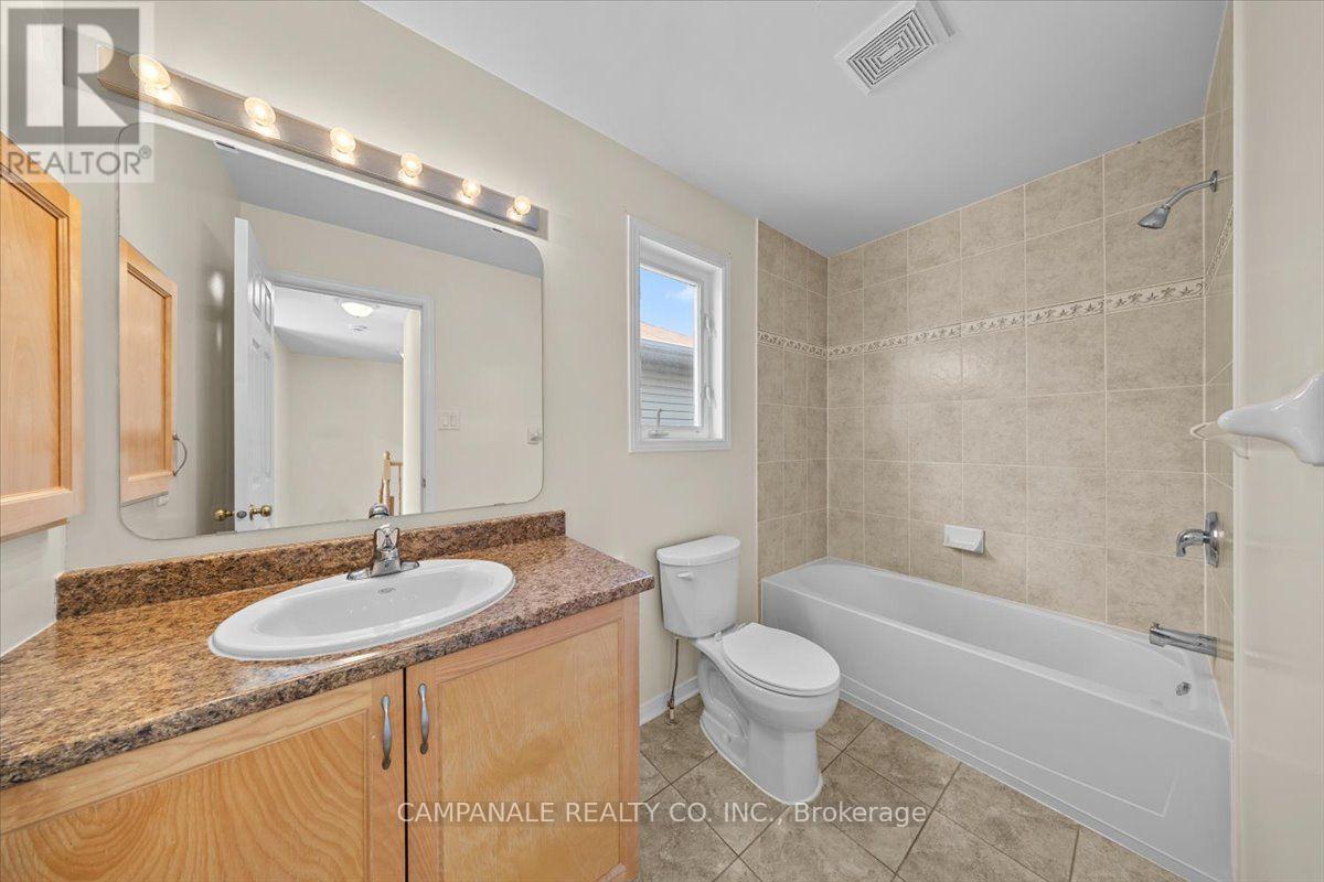 3 Bed, 3 Bath House for Sale in Arnprior – 104 WOLFF CRESCENT, Arnprior – MLS# X13639110 - Image 16