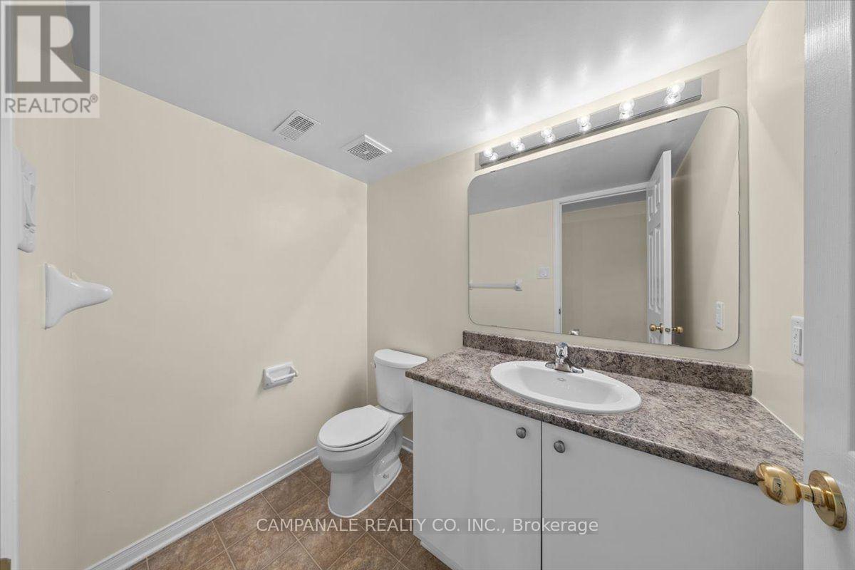 104 WOLFF CRESCENT - 24