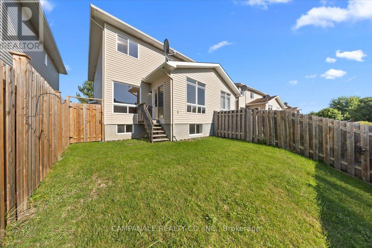 3 Bed, 3 Bath House for Sale in Arnprior – 104 WOLFF CRESCENT, Arnprior – MLS# X13639110 - Image 26