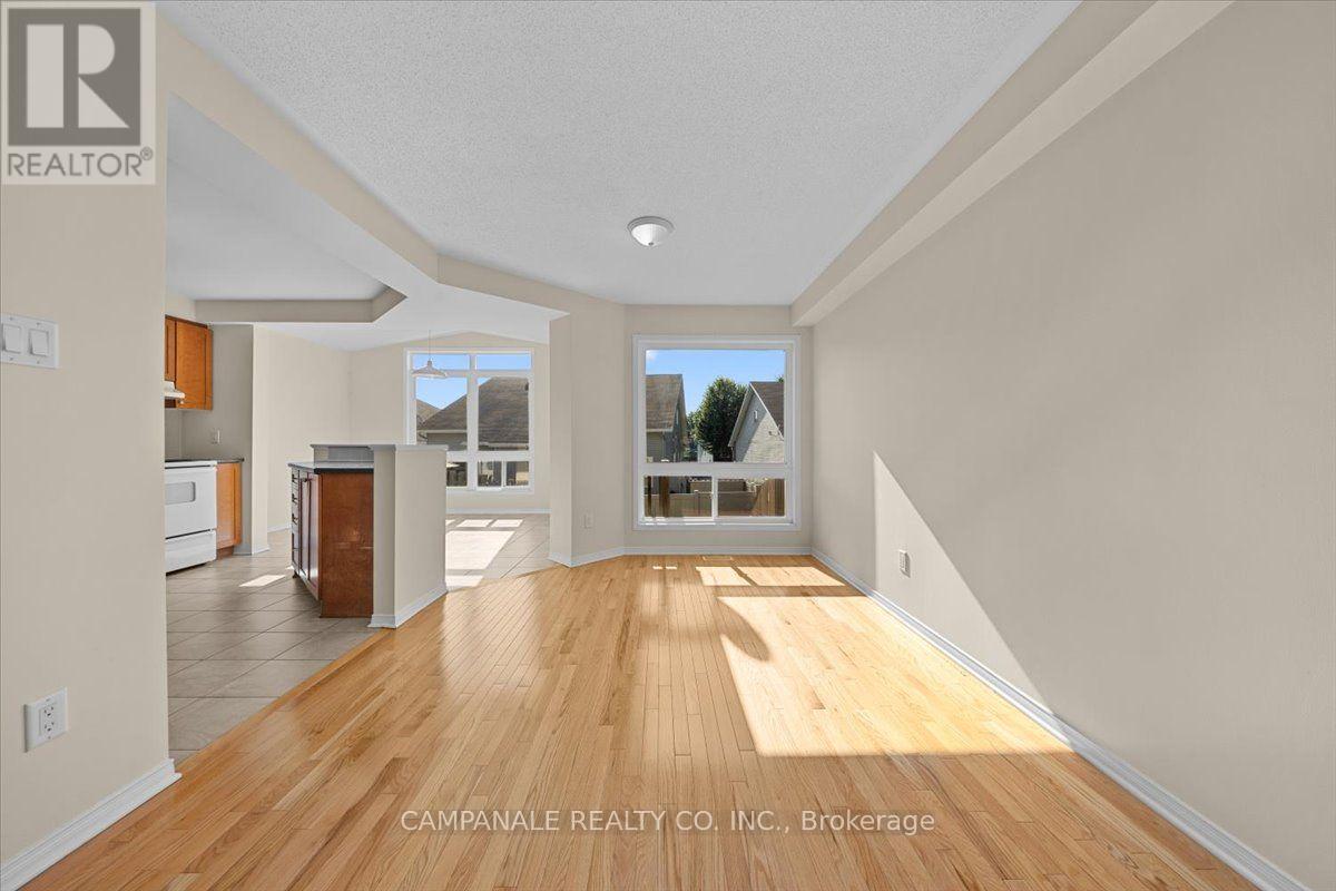 104 WOLFF CRESCENT - 8