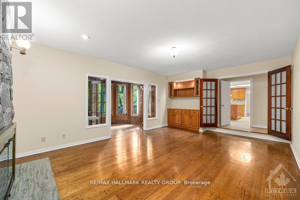 6 Bed, 5 Bath House for Rent in Ottawa – 95 MACNABB PLACE, Ottawa – MLS# X13639270 - Image 10