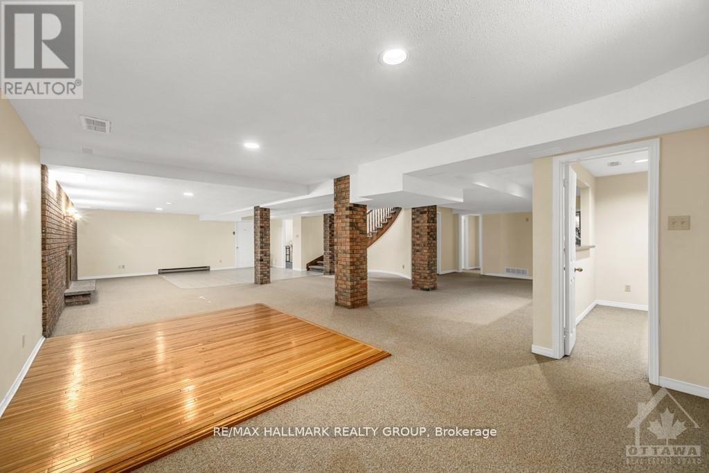 6 Bed, 5 Bath House for Rent in Ottawa – 95 MACNABB PLACE, Ottawa – MLS# X13639270 - Image 24