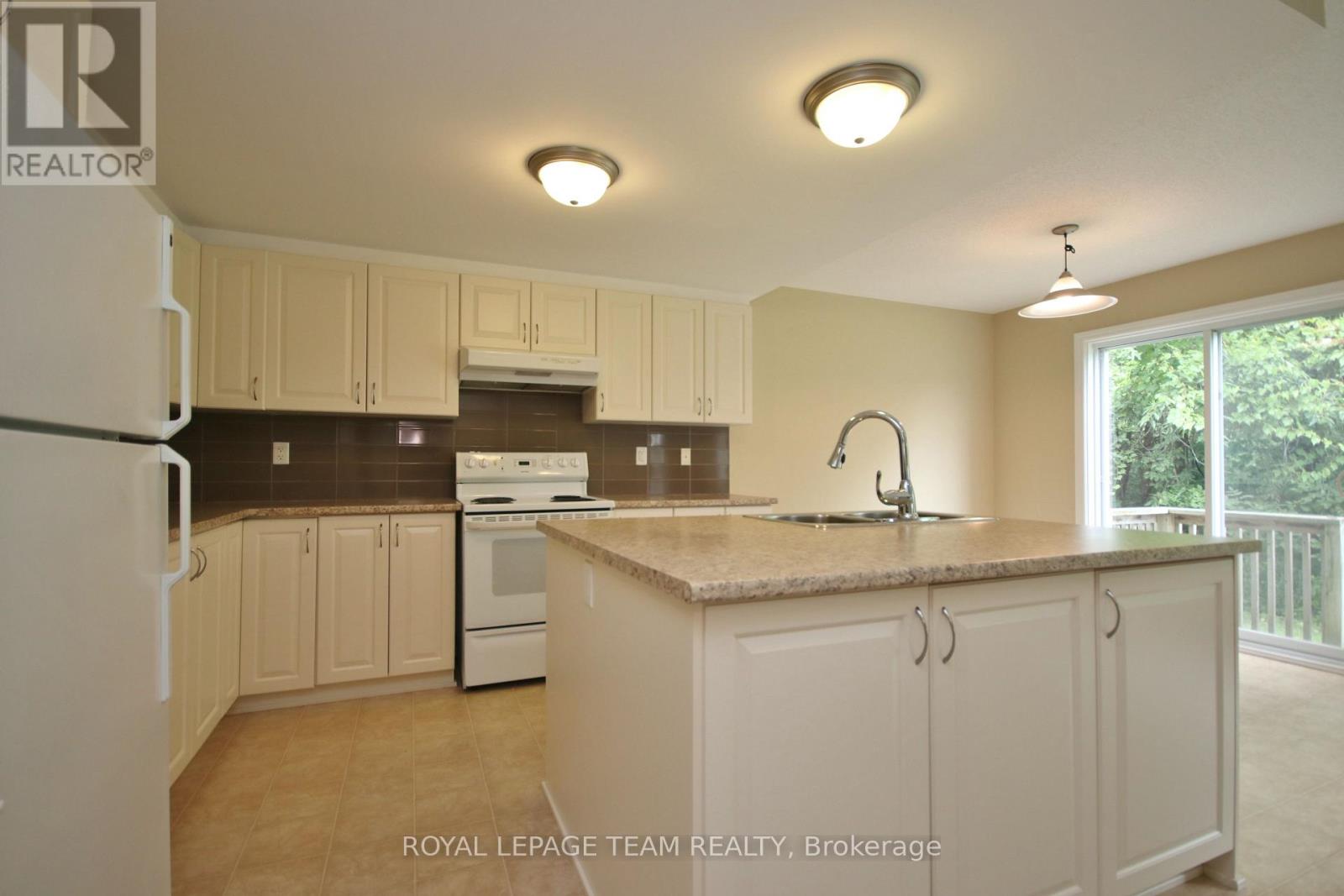 3 Bed, 3 Bath House for Rent in Ottawa – 593 CLEARBROOK DRIVE, Ottawa – MLS# X13639280 - Image 6