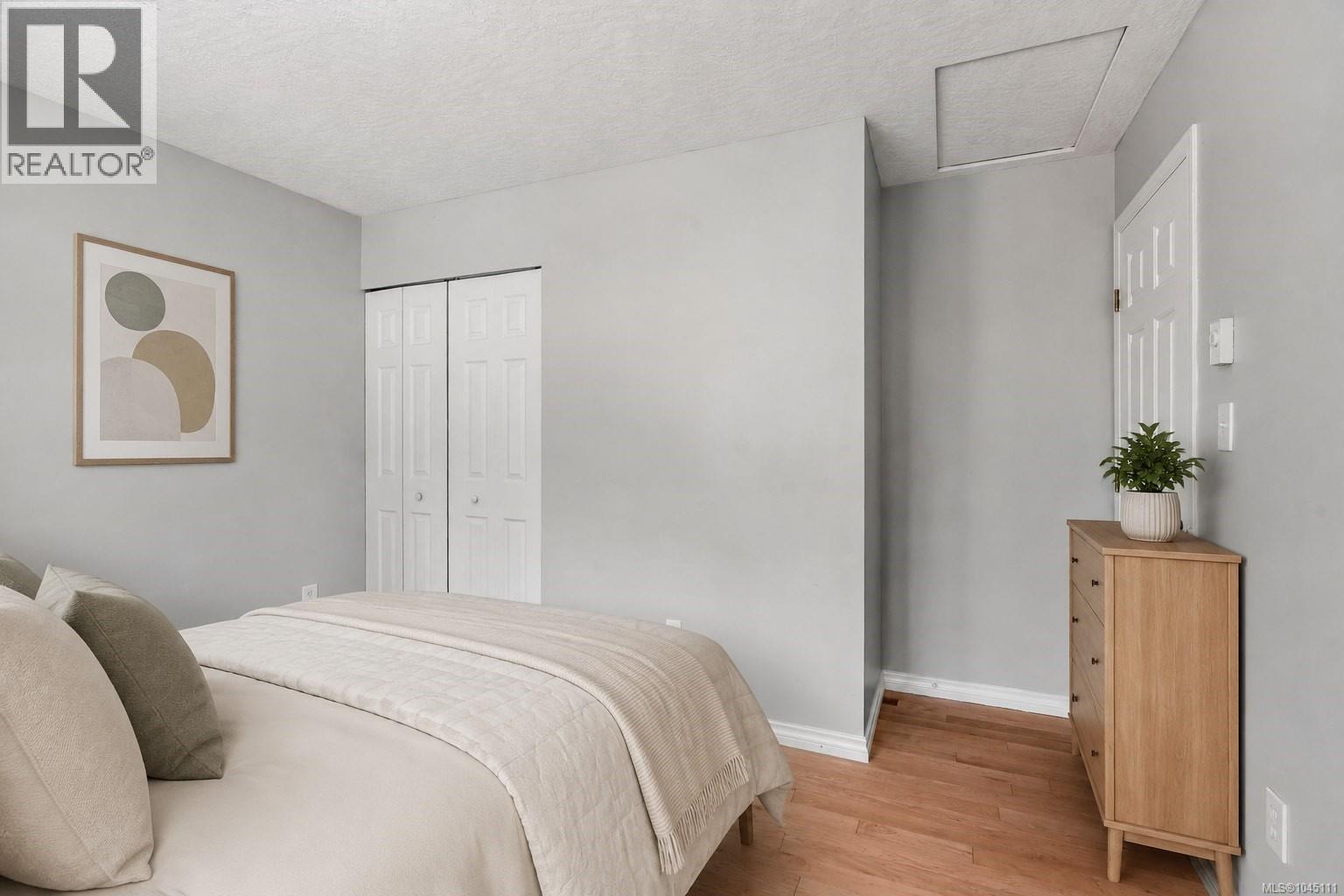 4833 Maplegrove St - 29