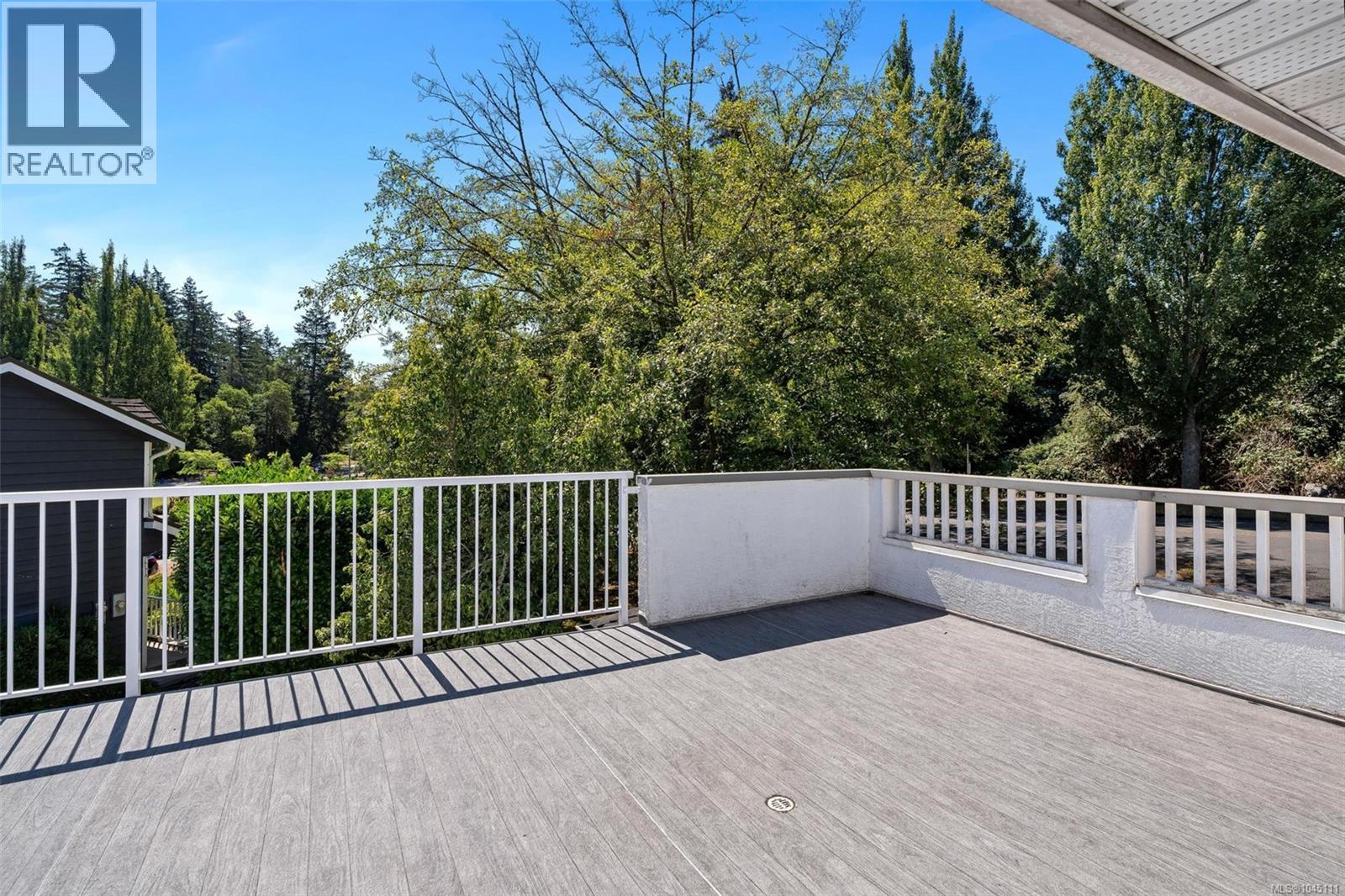 4833 Maplegrove St - 52