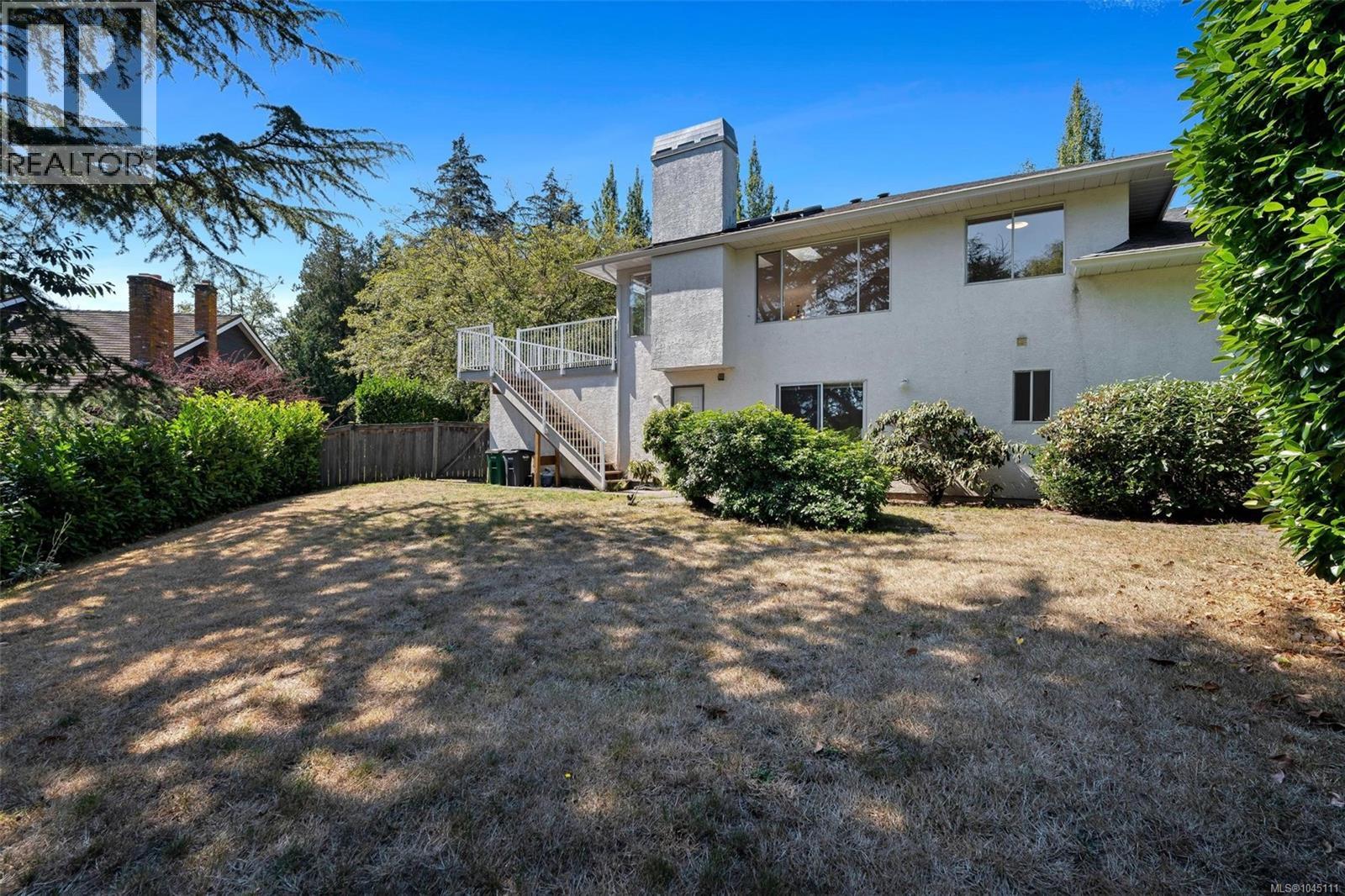  4833 Maplegrove Street, Saanich