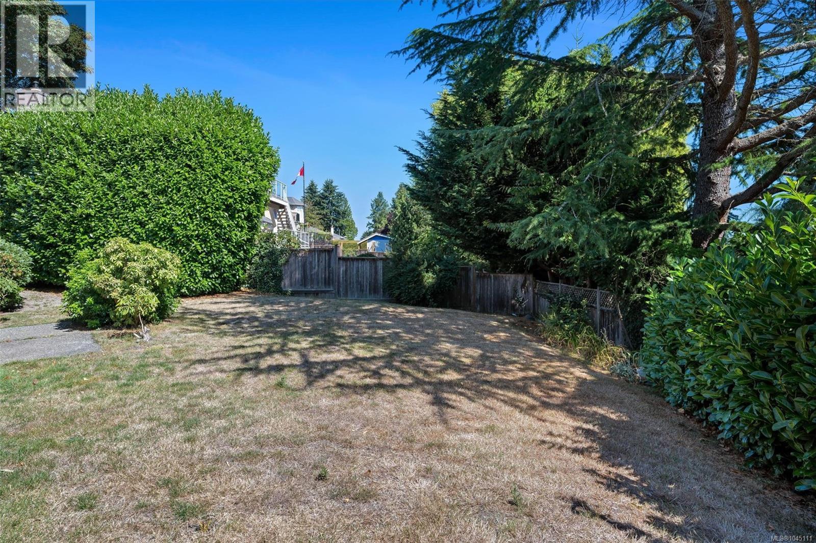  4833 Maplegrove Street, Saanich