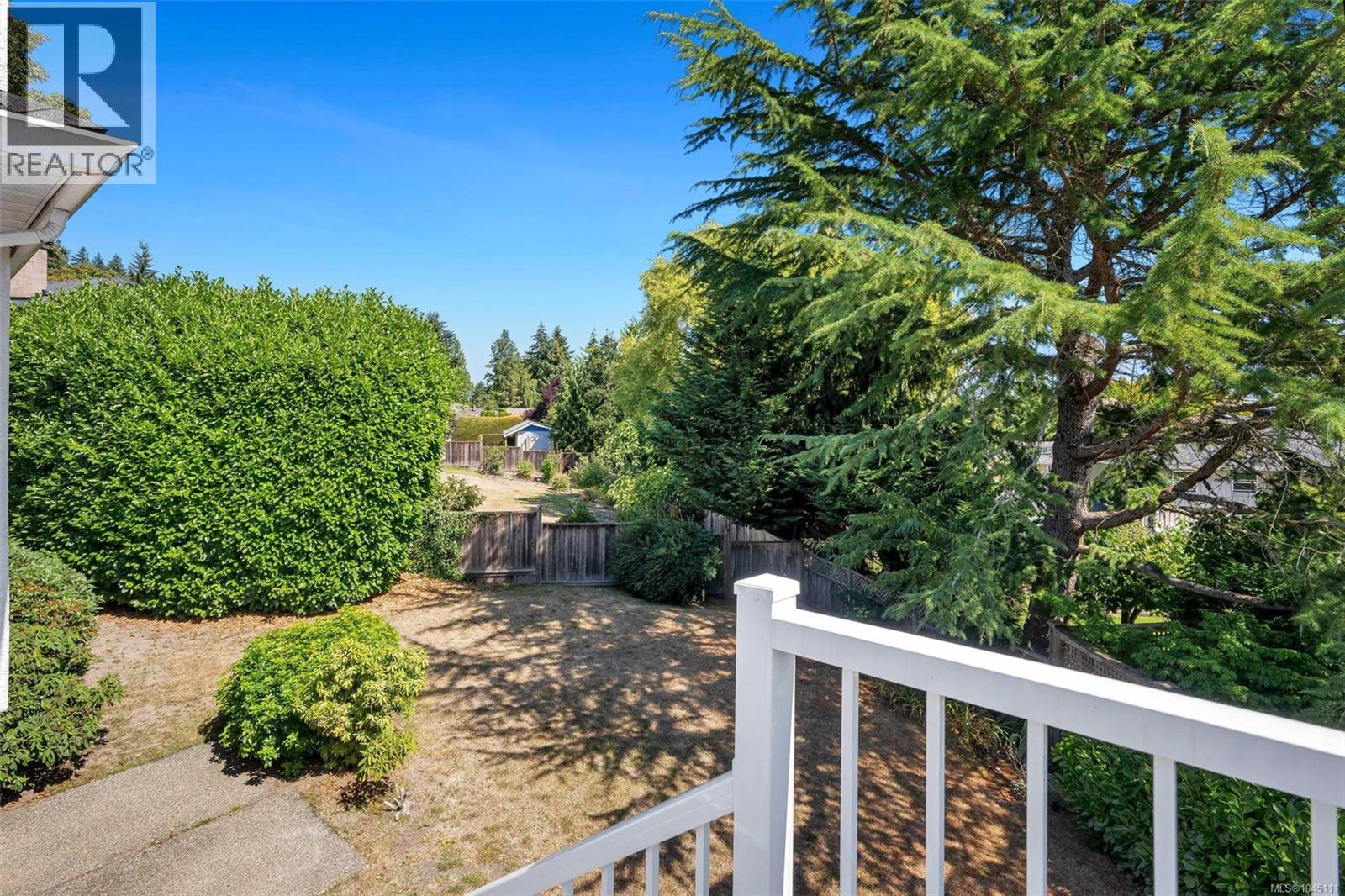  4833 Maplegrove Street, Saanich