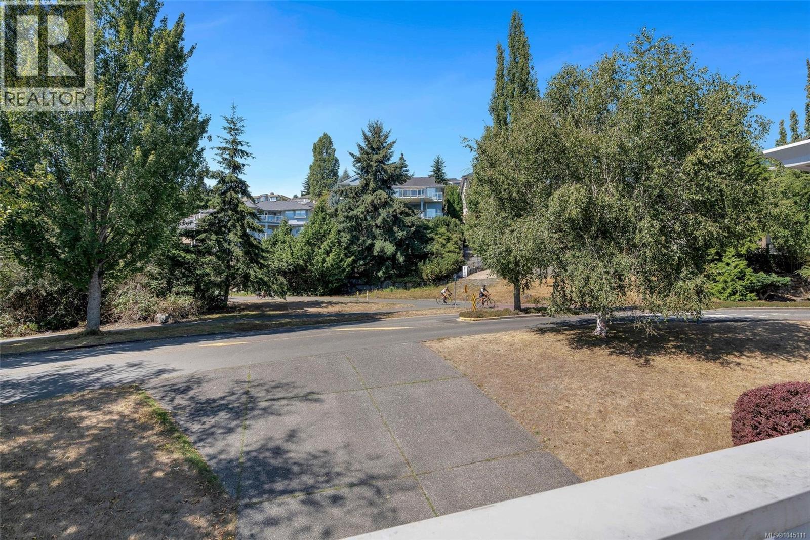  4833 Maplegrove Street, Saanich