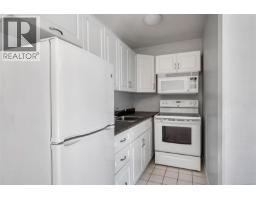 4833 Maplegrove St, Saanich, BC V8Y3B9 Photo 44