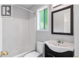 4833 Maplegrove St, Saanich, BC V8Y3B9 Photo 50