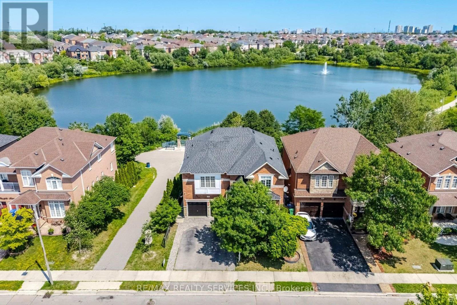 35 STONEYLAKE AVENUE, Brampton (Madoc) — photo 3