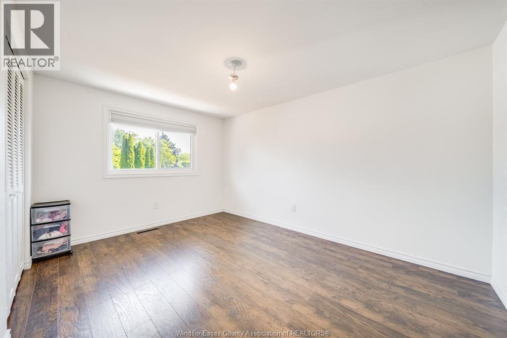386 WOODRIDGE - Image 26