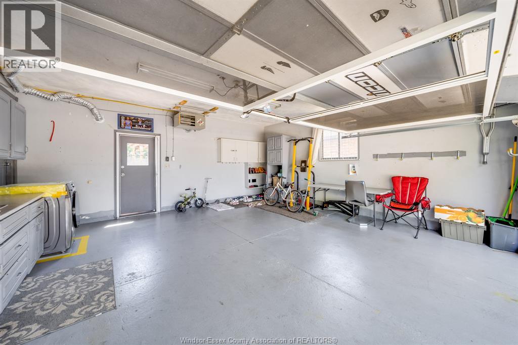 386 WOODRIDGE - Image 43