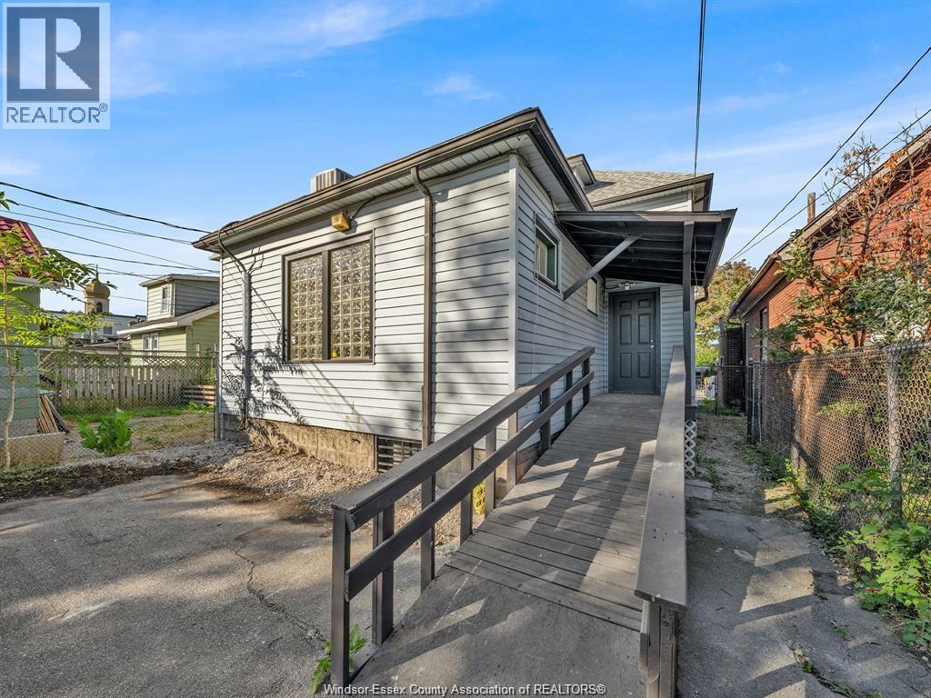 1052 DROUILLARD ROAD - 40