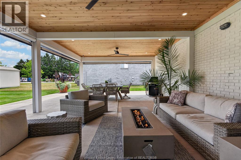 1579 FRONT ROAD South - 30