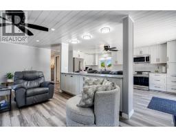 574 Bevel Line, Leamington, ON N8H3V4 Photo 15
