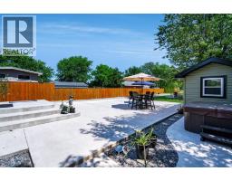 574 Bevel Line, Leamington, ON N8H3V4 Photo 34