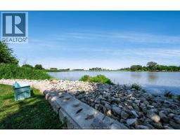 574 Bevel Line, Leamington, ON N8H3V4 Photo 40